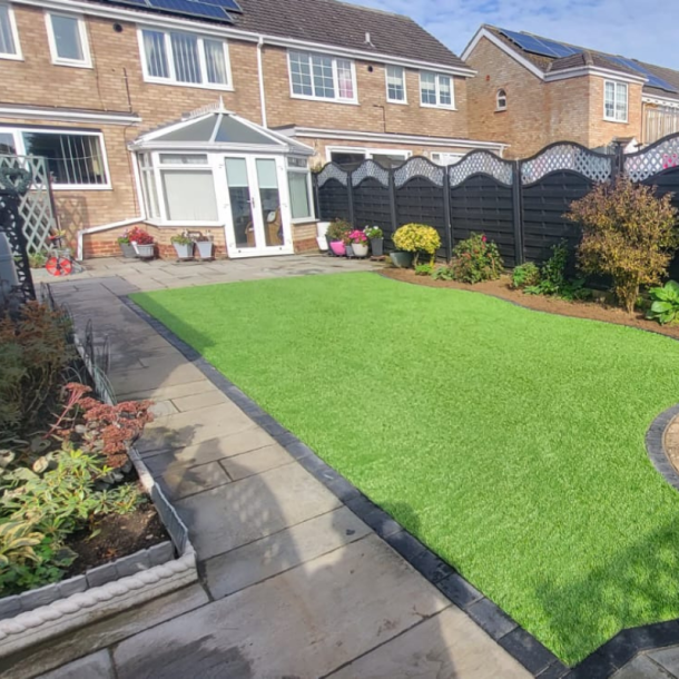 Lincs Landscaping 2 f408e7f1